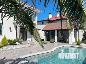 Дом 350м², 2-этажный, посуточно, 