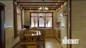 Коттедж 240м², 2-этажный, на длительный срок, 