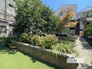 Коттедж 130м², 2-этажный, на длительный срок, 