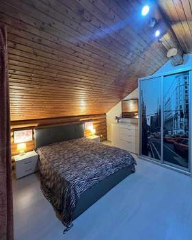 Дом 120м², 2-этажный, на длительный срок, 