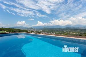 Дом 900м², 3-этажный, посуточно, 