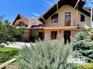 Коттедж 130м², 2-этажный, на длительный срок, 