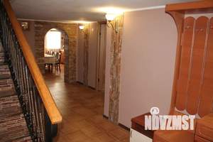 Дом 200м², 3-этажный, посуточно, 