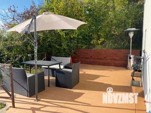 Дом 102м&sup2;, 3-этажный, посуточно, 