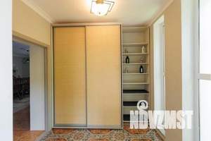 Дом 340м², 2-этажный, посуточно, 