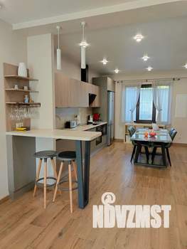 Дом 103м², 2-этажный, посуточно, 