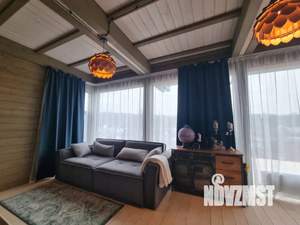 Дом 200м&sup2;, 2-этажный, посуточно, 