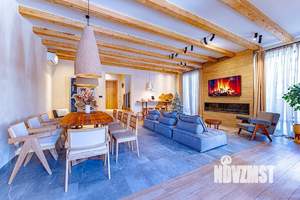 Дом 240м², 2-этажный, посуточно, 