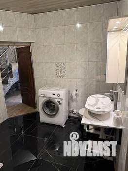 Дом 300м², 3-этажный, посуточно, 