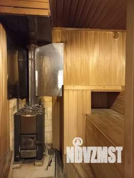 Дом 300м&sup2;, 3-этажный, посуточно, 