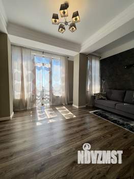 Дом 200м², 2-этажный, на длительный срок, 