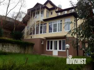 Дом 120м², 3-этажный, на длительный срок, 