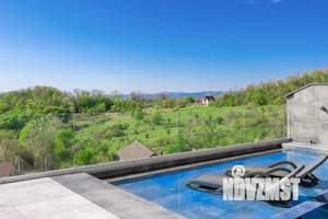 Дом 200м², 2-этажный, посуточно, 