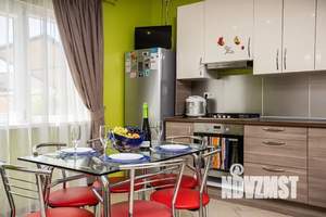 Дом 125м², 2-этажный, посуточно, 