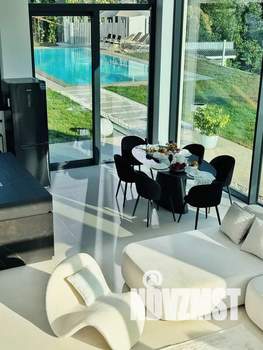 Дом 220м², 2-этажный, посуточно, 