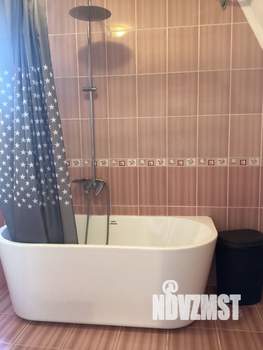 Дом 140м&sup2;, 2-этажный, посуточно, 