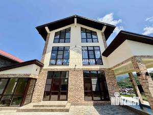 Дом 250м², 3-этажный, на длительный срок, 