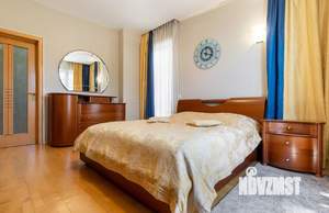 Коттедж 600м², 4-этажный, на длительный срок, 