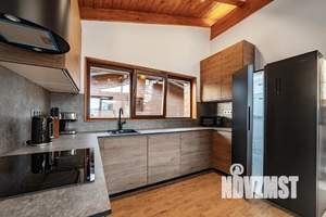 Дом 210м&sup2;, 3-этажный, посуточно, 