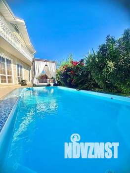 Дом 210м², 2-этажный, посуточно, 