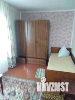 Дом 40м&sup2;, 2-этажный, посуточно, 