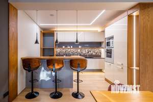 Дом 250м², 3-этажный, на длительный срок, 