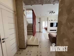 Дом 140м², 2-этажный, посуточно, 