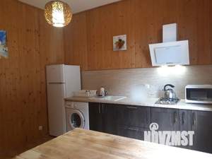 Дом 100м², 2-этажный, посуточно, 