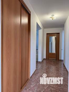 Коттедж 100м², 2-этажный, на длительный срок, 