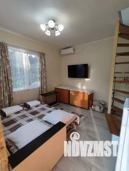 Дом 35м&sup2;, 2-этажный, посуточно, 