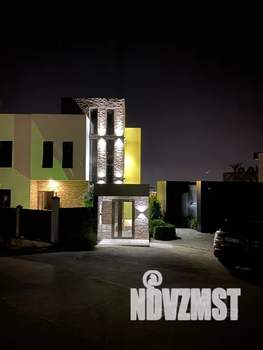 Дом 35м&sup2;, 3-этажный, посуточно, 