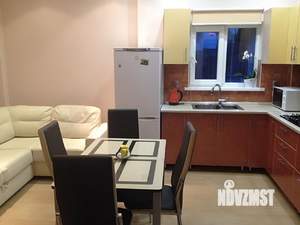 Коттедж 50м², 2-этажный, на длительный срок, 