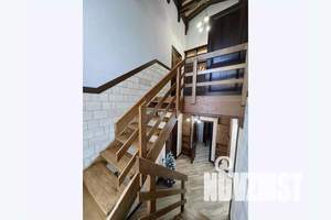 Дом 240м&sup2;, 2-этажный, посуточно, 