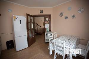 Дом 152м², 3-этажный, посуточно, 