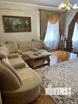 Дом 280м², 3-этажный, посуточно, 