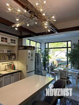 Коттедж 150м², 3-этажный, на длительный срок, 