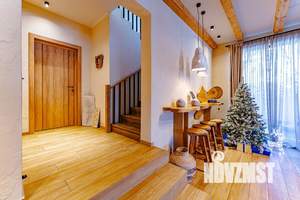 Дом 240м&sup2;, 2-этажный, посуточно, 