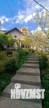 Дом 131м&sup2;, 2-этажный, посуточно, 