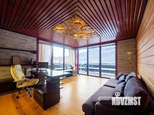 Дом 430м², 3-этажный, посуточно, 