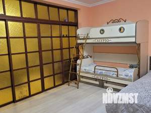 Дом 110м&sup2;, 2-этажный, посуточно, 