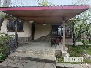 Коттедж 150м², 2-этажный, на длительный срок, 