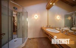 Дом 350м², 2-этажный, посуточно, 