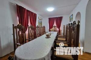 Дом 400м², 3-этажный, посуточно, 
