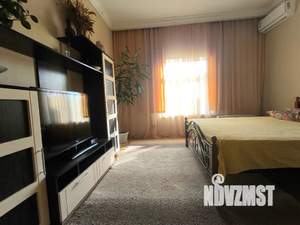 Дом 90м&sup2;, 2-этажный, посуточно, 