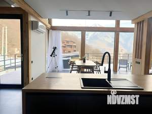 Дом 240м², 2-этажный, на длительный срок, 