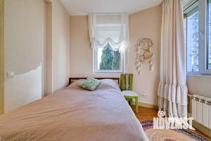 Таунхаус 200м&sup2;, 2-этажный, на длительный срок, 