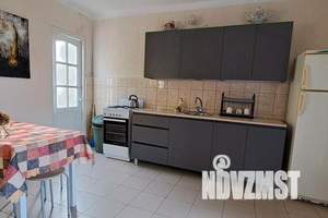 Дом 120м&sup2;, 2-этажный, посуточно, 