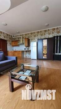 Дом 50м², 3-этажный, посуточно, 