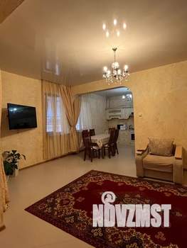 Дом 180м², 2-этажный, посуточно, 