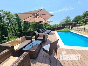 Дом 300м², 3-этажный, посуточно, 